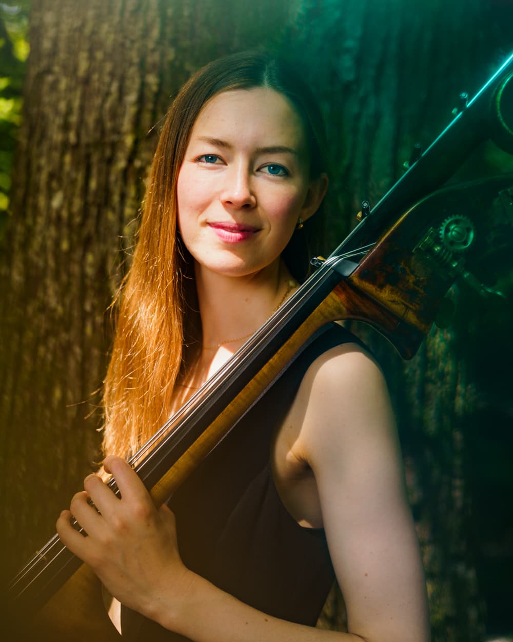 Double bassist Marianne Schofield